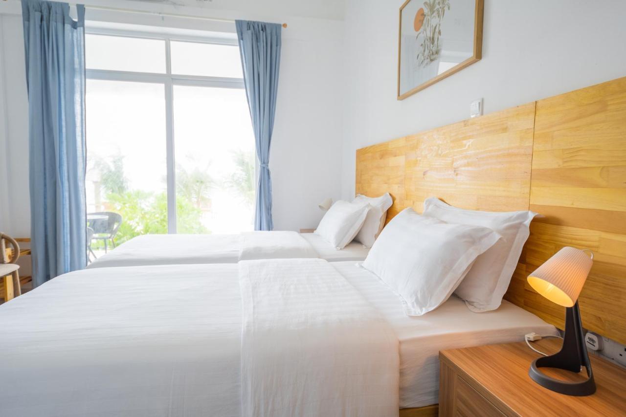 Hotel True South à Atoll Addu Extérieur photo